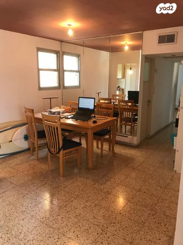 דירה, יאיר שטרן, נווה אמירים, הרצליה