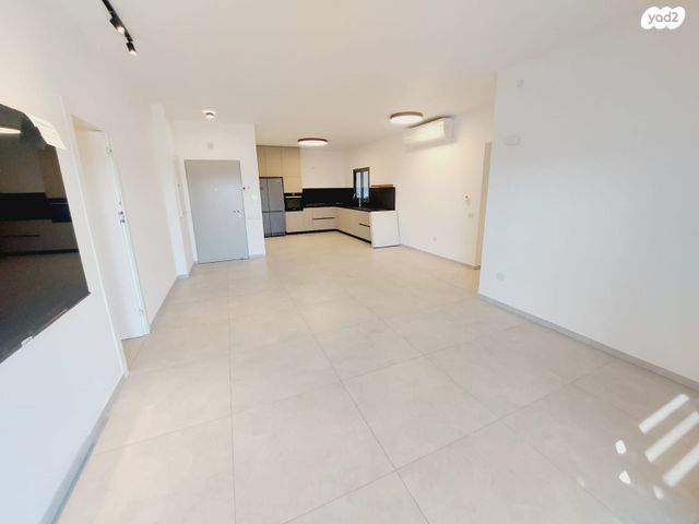 דירה, נתיבות