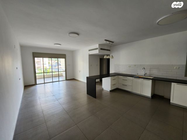 דירה, מגדל העמק