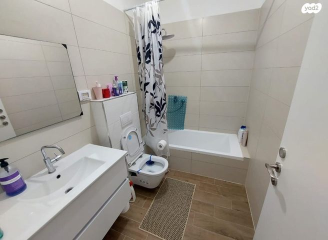 דירה, נתיבות