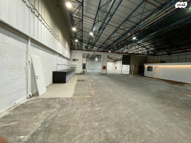 אזור תעשיה קרית ביאליק, אזור תעשיה צור שלום