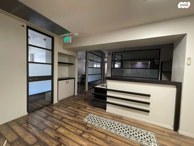 מבני תעשיה, מב"ת מערב, אזור תעשייה חדש, ראשון לציון