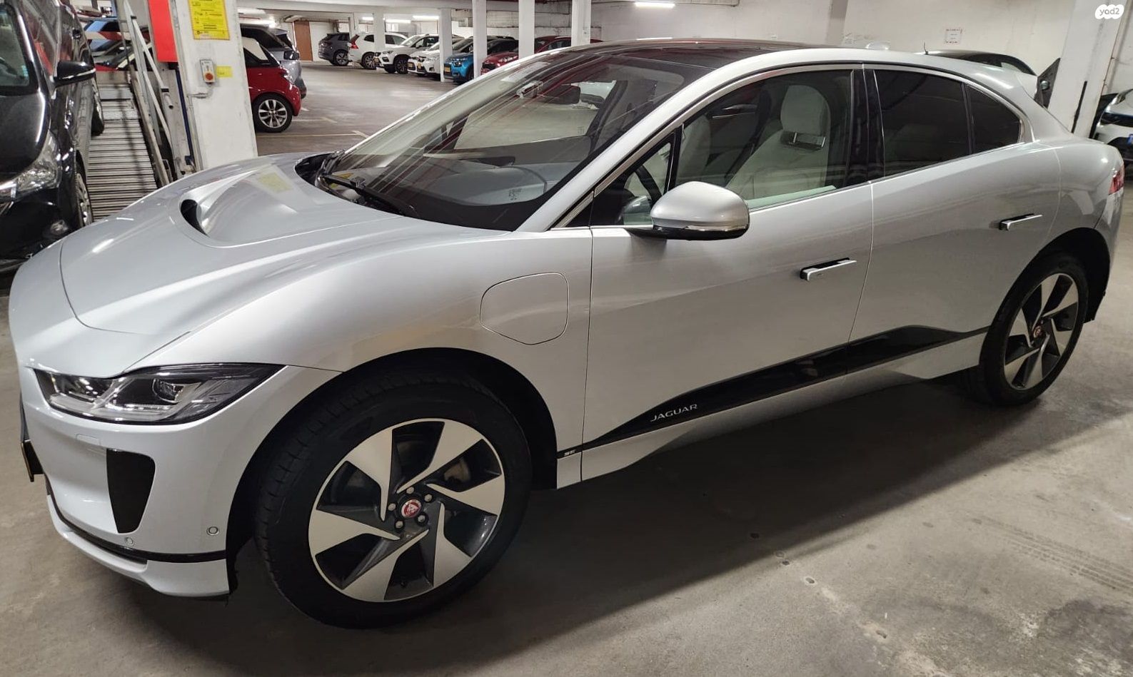 מודעת רכב יגואר I-Pace