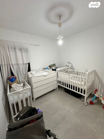 דירה, שדרות בר אילן, דרום מערב ותיק, בת ים