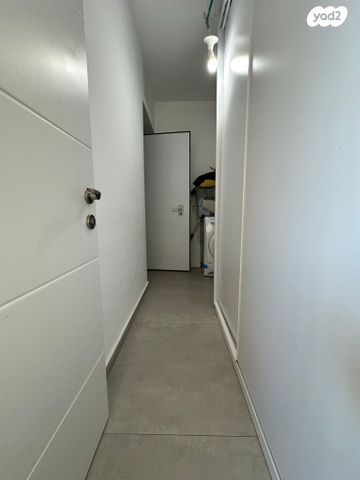 דירה, שדרות בר אילן, דרום מערב ותיק, בת ים