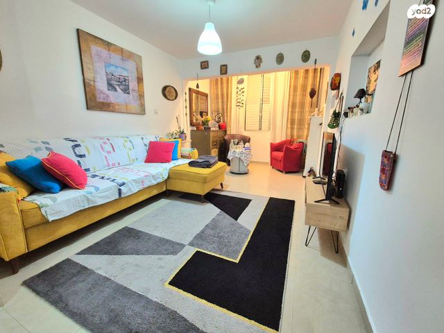 קיבוץ גלויות 