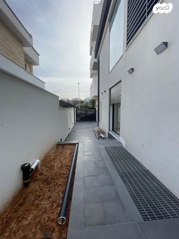 בית פרטי/ קוטג', קרית אילון, חולון