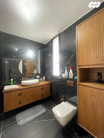 בית פרטי/ קוטג', קרית אילון, חולון