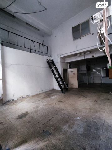 בניין מגורים, חיפה