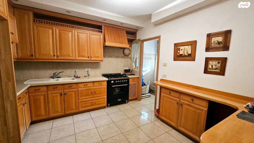 גג/ פנטהאוז, קרית יערים, רמת השרון