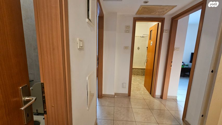 גג/ פנטהאוז, קרית יערים, רמת השרון