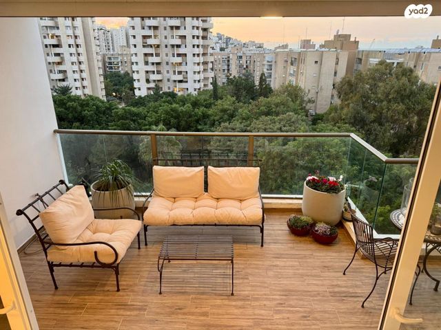 גג/ פנטהאוז, דב גרונר, רמת אביב ג', תל אביב יפו