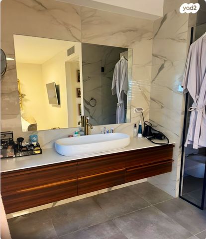 דו משפחתי, נווה דקלים, ראשון לציון