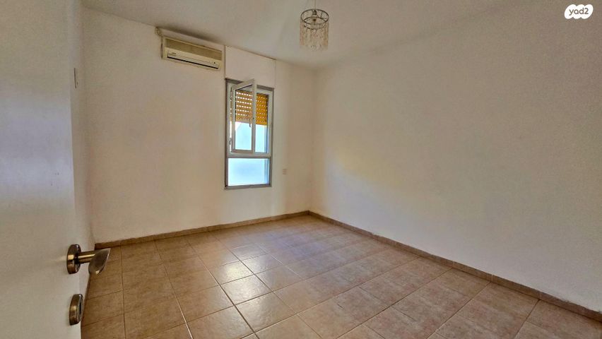 דירה, משגב, מגדים, כרמיאל