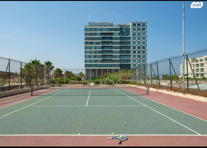 סאבלט, השונית 10, מרינה, הרצליה