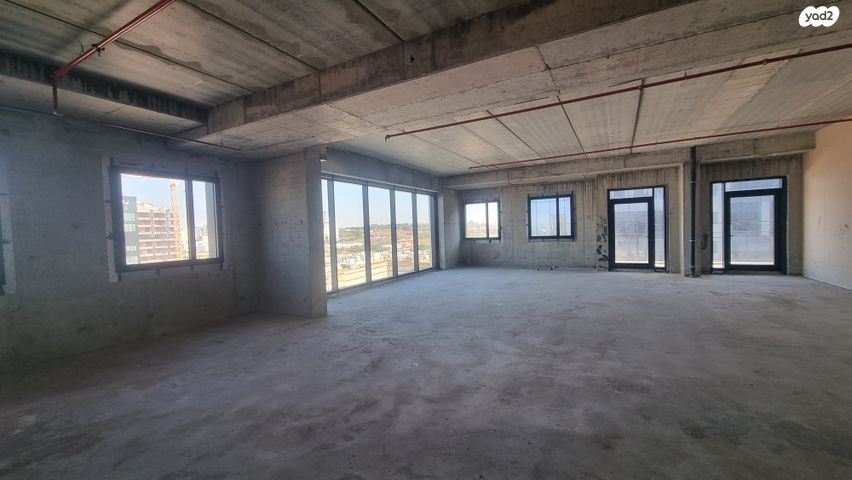 משרדים, אילן רמון, נס ציונה