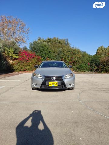 לקסוס GS