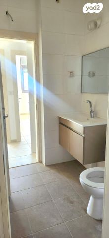 דירה, סברי מרנן 47, עיר היין, אשקלון