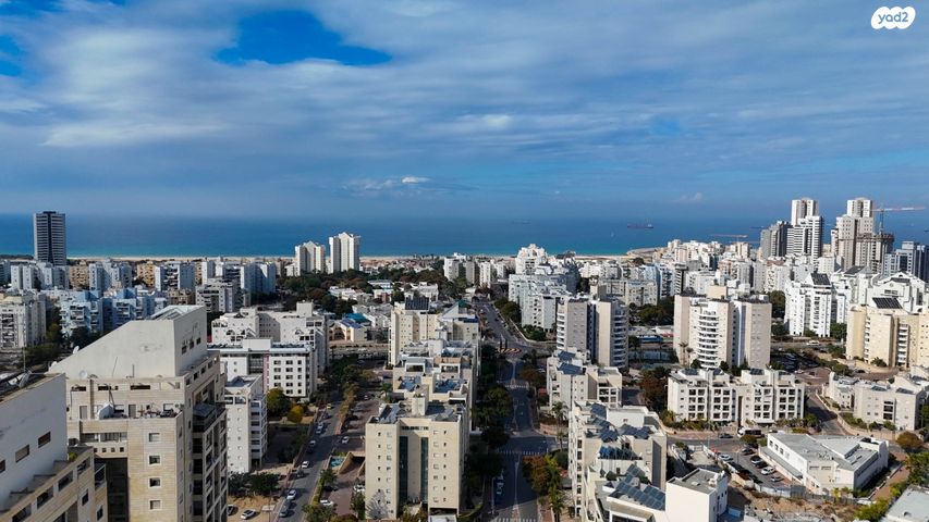 גג/ פנטהאוז
