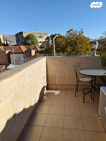 בית פרטי/ קוטג', השושנים, הפרסה, כרמיאל