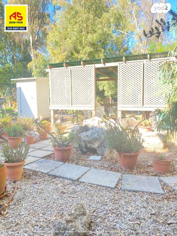 בית פרטי/ קוטג', ברור חיל