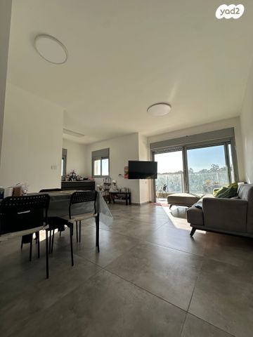 דירה, דבורה הנביאה 79, נווה שרת, תל אביב יפו