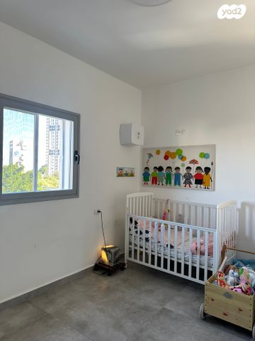 דירה, דבורה הנביאה 79, נווה שרת, תל אביב יפו