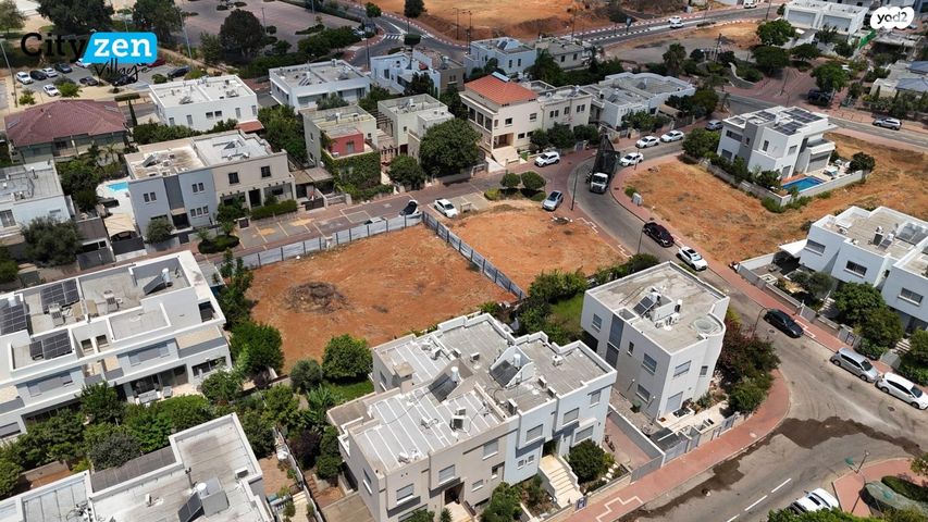 מגרשים, האוכמנית, 212 מזרח, אבן יהודה