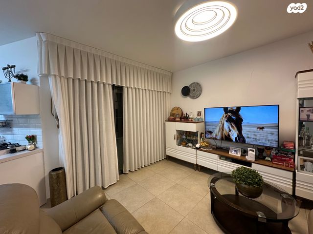 דירה, הדודאים, עין הים, חדרה