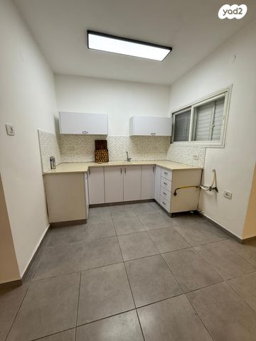 דירה, הרצל, נהריה