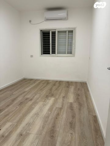 דירה, הרצל, נהריה