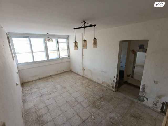 דירה, רש"י 19, שכונה ד', באר שבע