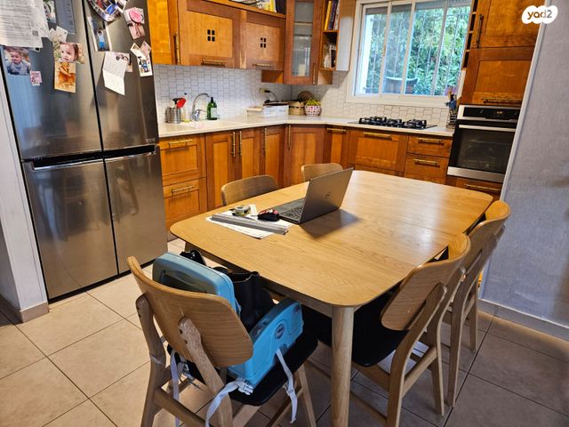 דירת גן, כיכר השונית 4, נופי סלע, מעלה אדומים