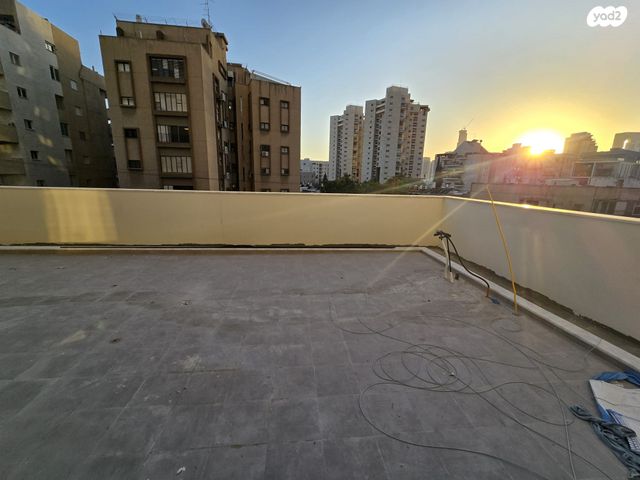 דירת גן, רמת גן