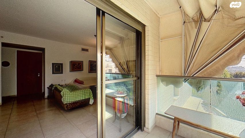 דירה, זרובבל 5, מרכז מזרחי, נס ציונה