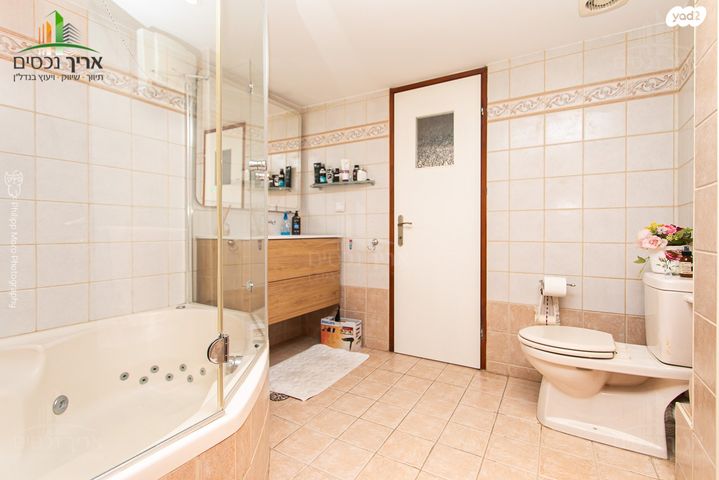 דירה, אהרונסון, רמת גולדה, חיפה