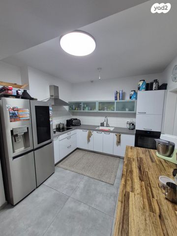 דירה, הדובדבן 8, פסגת אונו, קרית אונו