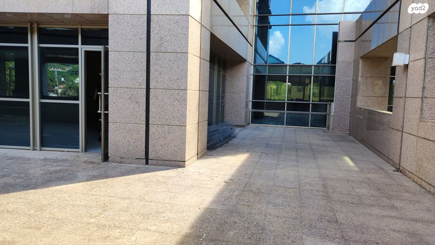 משרדים, ראול ולנברג, תל אביב יפו