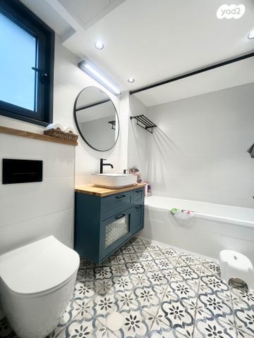 דירה, העצמאות, מרכז, הרצליה