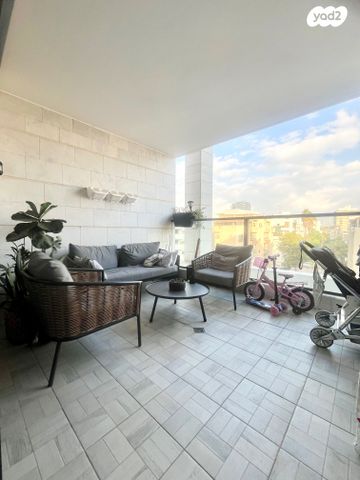 דירה, העצמאות, מרכז, הרצליה