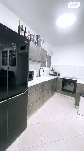 דירה, שדרות יוהנה ז'בוטינסקי, נווה זאב, נאות אילן, באר שבע