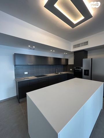 דירה, נווה אביבים, תל אביב יפו