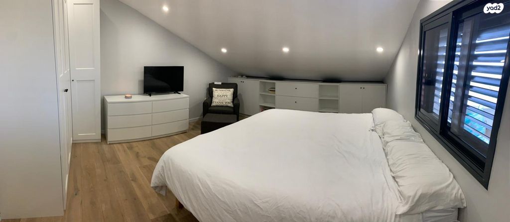 דו משפחתי, נחל געתון, ניל"י