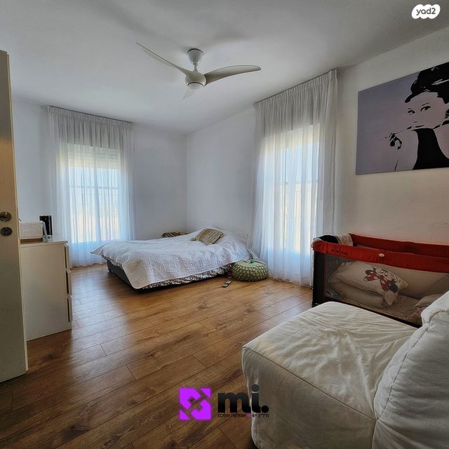 דו משפחתי, הגולן, בית שמש