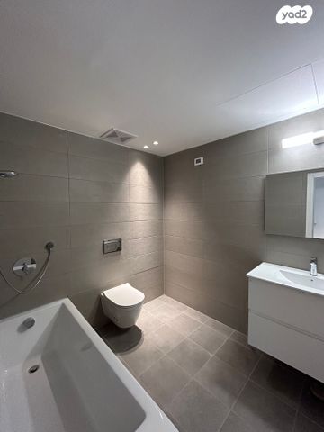 דירה, נווה אביבים, תל אביב יפו