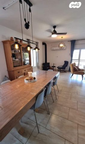 בית פרטי/ קוטג', נעלה