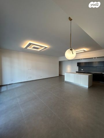 דירה, נווה אביבים, תל אביב יפו