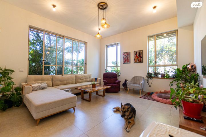 בית פרטי/ קוטג', מיתר / כרמית