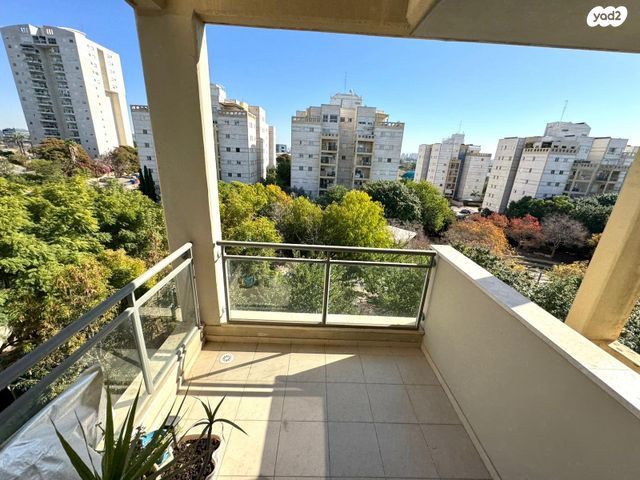 דירה, רחובות ההולנדית, רחובות