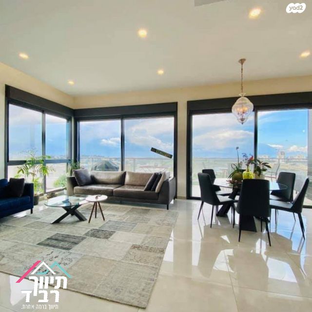 גג/ פנטהאוז, גבעת טל, קרית אתא